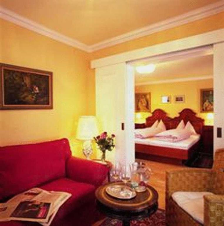 Hotel Gasthof Markterwirt 알텐막팀퐁와 외부 사진