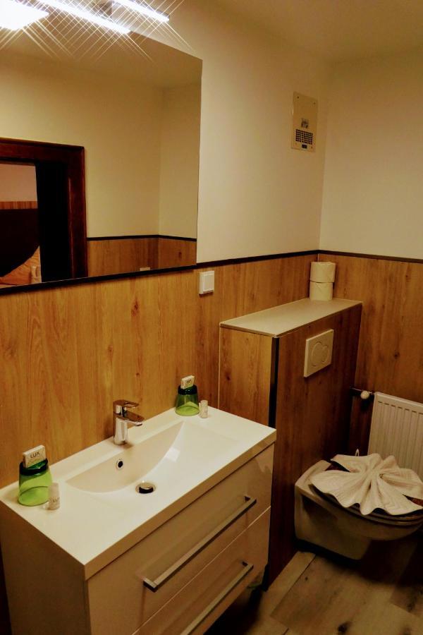 Hotel Gasthof Markterwirt 알텐막팀퐁와 외부 사진